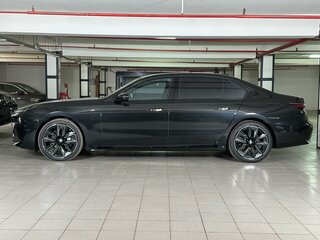 2023 BMW 7 серии 740d xDrive VII (G70), чёрный, 16600000 рублей, вид 3