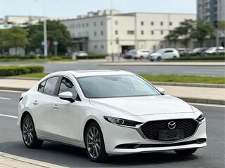2022 Mazda 3 IV (BP), белый, 1650017 рублей, вид 3