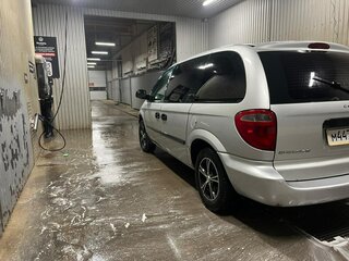 2005 Dodge Caravan 4-speed IV, серебристый, 450000 рублей, вид 4