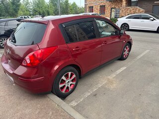 2007 Nissan Tiida I, красный, 649000 рублей, вид 4