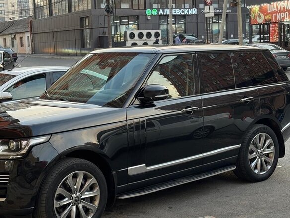 2013 Land Rover Range Rover IV, чёрный, 3500000 рублей - вид 4