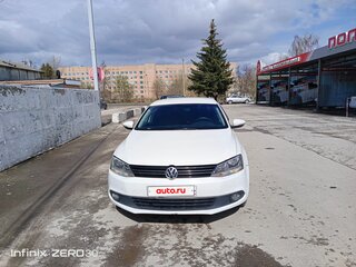 2013 Volkswagen Jetta VI, белый, 630000 рублей, вид 2