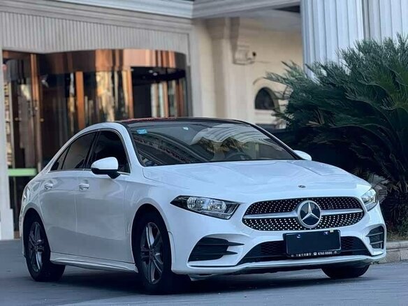 2021 Mercedes-Benz A-Класс 180 Long IV (W177), белый, 1820000 рублей