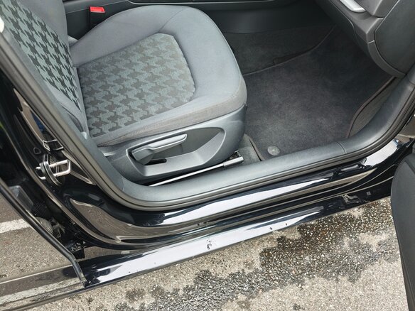 2014 Audi A3 III (8V), чёрный, 1075000 рублей - вид 10