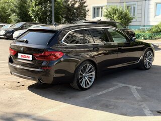 2019 BMW 5 серии 518d VII (G30/G31/G38), серый, 2500000 рублей, вид 4
