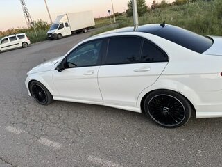 2012 Mercedes-Benz C-Класс 180 BlueEFFICIENCY III (W204) Рестайлинг, белый, 1650000 рублей, вид 2