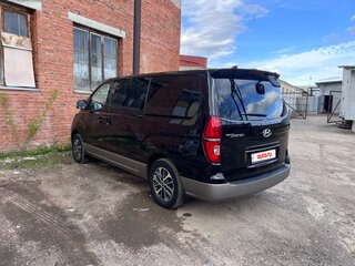 2018 Hyundai Grand Starex I Рестайлинг 2, чёрный, 4200000 рублей, вид 3