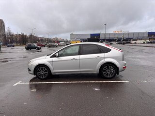 2008 Ford Focus II Рестайлинг, серебристый, 449000 рублей, вид 4