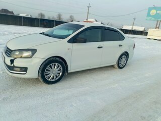 2019 Volkswagen Polo V Рестайлинг, белый, 600000 рублей, вид 4
