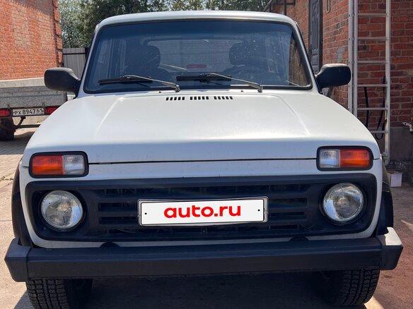 2012 Lada (ВАЗ) 2121 (4x4) I Рестайлинг, белый, 405000 рублей