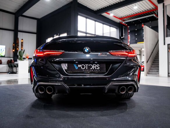 2022 BMW M8 Competition I (F91/F92/F93), чёрный - вид 4