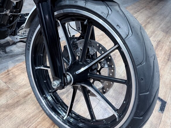 2016 Harley-Davidson Breakout, белый, 1799000 рублей - вид 24