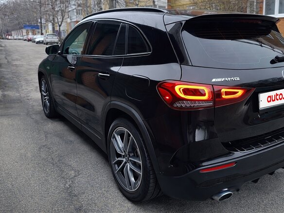 2020 Mercedes-Benz GLA AMG 35 AMG II (H247), чёрный, 3900000 рублей - вид 5