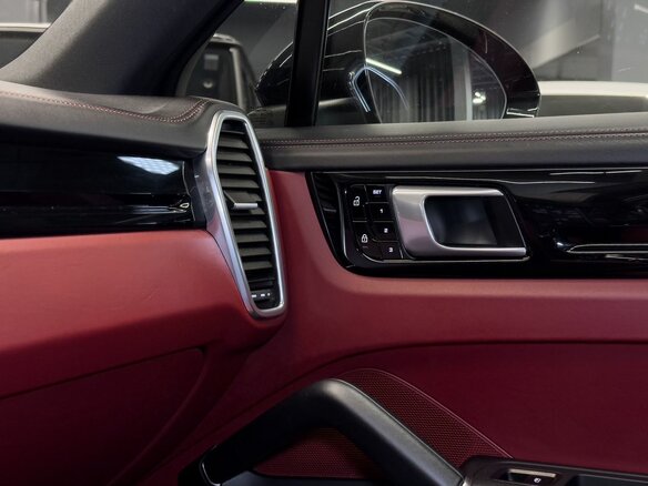2021 Porsche Cayenne Coupé III, чёрный, 8500000 рублей - вид 25