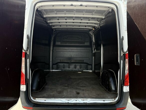2021 Mercedes-Benz Sprinter, белый, 5399000 рублей - вид 6