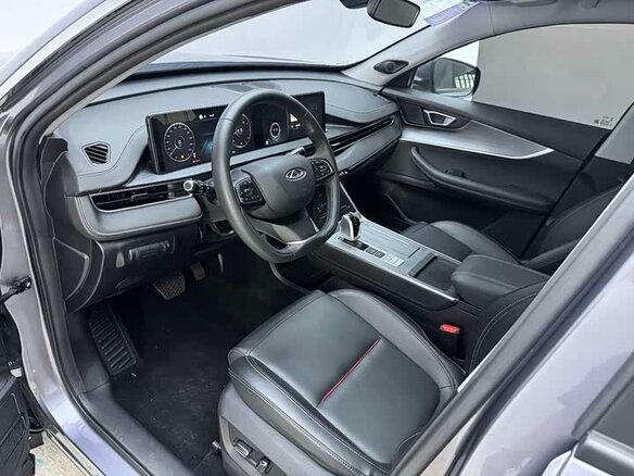 2024 Chery Tiggo 7 II Рестайлинг, серый, 1600000 рублей - вид 13