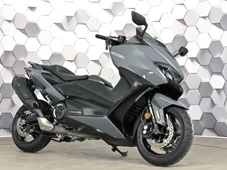 2021 Yamaha TMAX, серый, 1129000 рублей, вид 1
