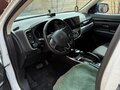 2019 Mitsubishi Outlander III Рестайлинг 3, белый - вид 4