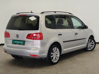 2012 Volkswagen Touran I Рестайлинг 2, серебристый, 1265000 рублей, вид 2
