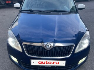 2010 Skoda Fabia II Рестайлинг, синий, 560000 рублей, вид 2