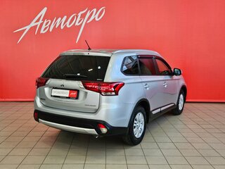 2015 Mitsubishi Outlander III Рестайлинг 2, серебристый, 1545000 рублей, вид 5