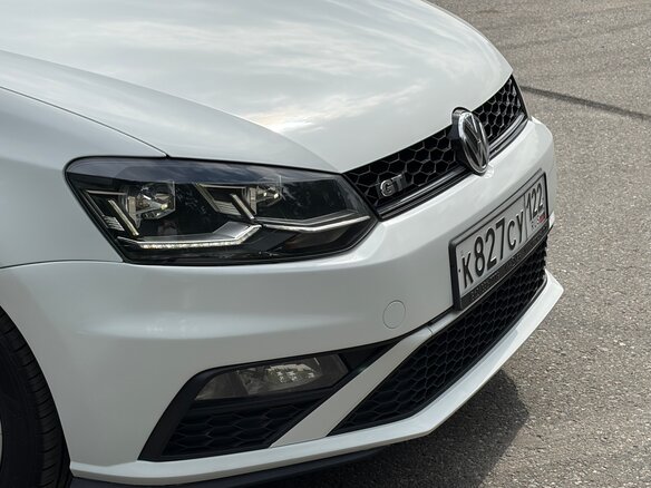 2018 Volkswagen Polo V Рестайлинг, белый, 1099000 рублей - вид 11