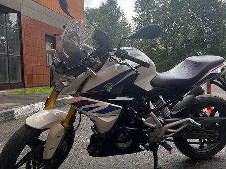 2017 BMW G 310 R, белый, 339000 рублей, вид 2