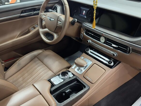 2020 Genesis G90 I Рестайлинг, чёрный, 4900000 рублей - вид 19