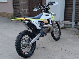 2023 Husqvarna TE 250, белый, 670000 рублей, вид 3
