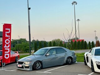 1999 Lexus IS 200 I, серый, 2000000 рублей, вид 2
