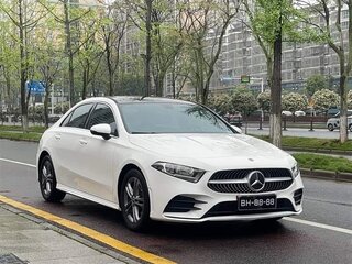 2021 Mercedes-Benz A-Класс 180 Long IV (W177), белый, 1880000 рублей, вид 1