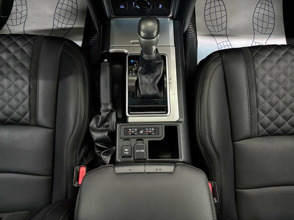 2019 Toyota Land Cruiser Prado 150 Series Рестайлинг 2, чёрный - вид 11
