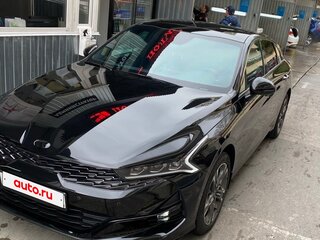 2021 Kia K5 III, чёрный, 2950000 рублей, вид 2