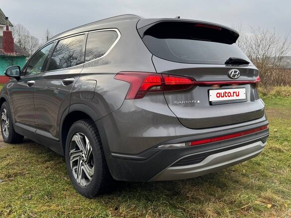 2021 Hyundai Santa Fe IV Рестайлинг, серый, 3350000 рублей - вид 9