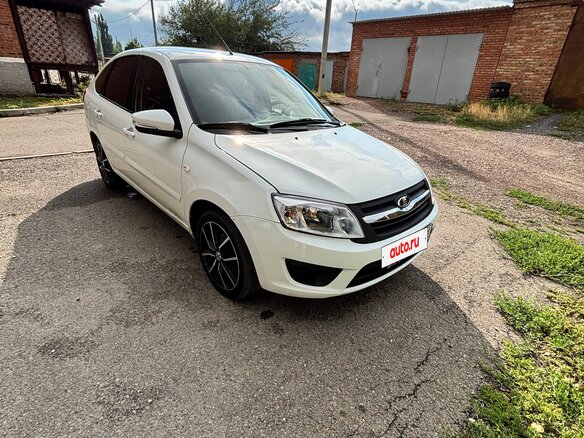2018 Lada (ВАЗ) Granta I, белый, 640000 рублей - вид 2