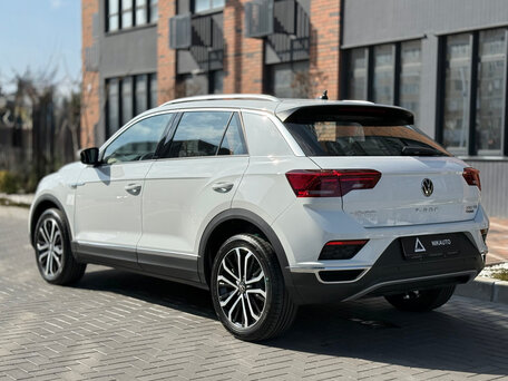 2026 Volkswagen T-Roc I (China Market) Рестайлинг, белый, 2450000 рублей, вид 5