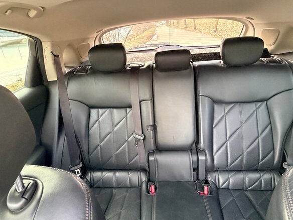 2012 Infiniti FX30d II (S51) Рестайлинг, белый, 3480000 рублей - вид 25