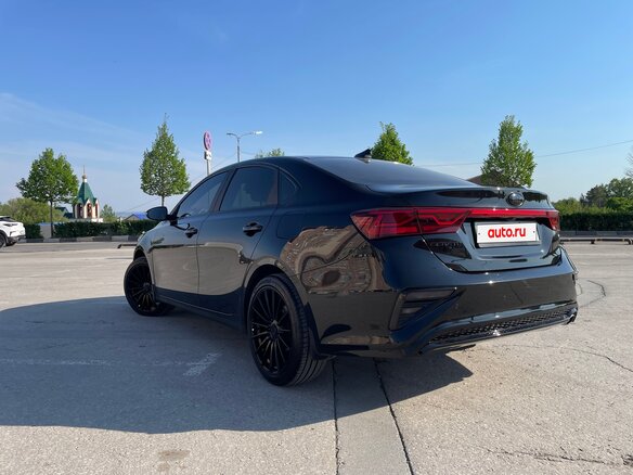 2020 Kia Cerato IV, чёрный, 1950000 рублей - вид 5