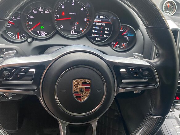 2016 Porsche Cayenne Diesel II Рестайлинг (958), красный - вид 9