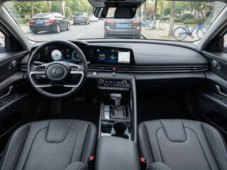 2023 Hyundai Elantra VII (CN7), белый, 1550000 рублей, вид 5