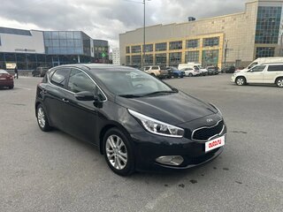 2013 Kia Ceed II, чёрный, 980000 рублей, вид 3