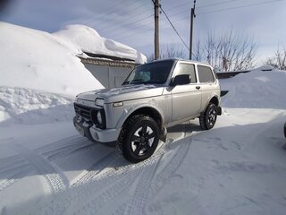 2025 Lada (ВАЗ) Niva Legend I, серебристый, 1250000 рублей, вид 1