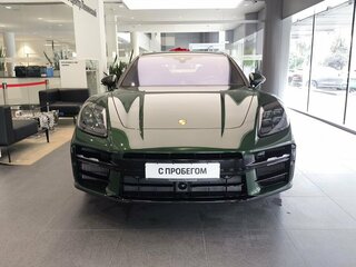 2025 Porsche Panamera 4 III, зелёный, 19000000 рублей, вид 2