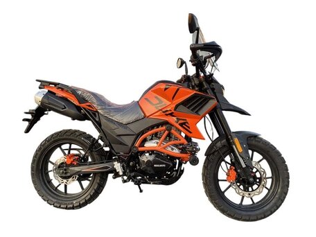 2026 Regulmoto Duke, красный, 178500 рублей, вид 1