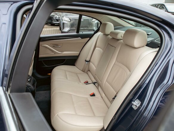 2016 BMW 5 серии 528i xDrive VI (F10/F11/F07) Рестайлинг, синий - вид 16