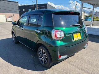 2022 Toyota Passo III Рестайлинг, зелёный, 710084 рублей, вид 5