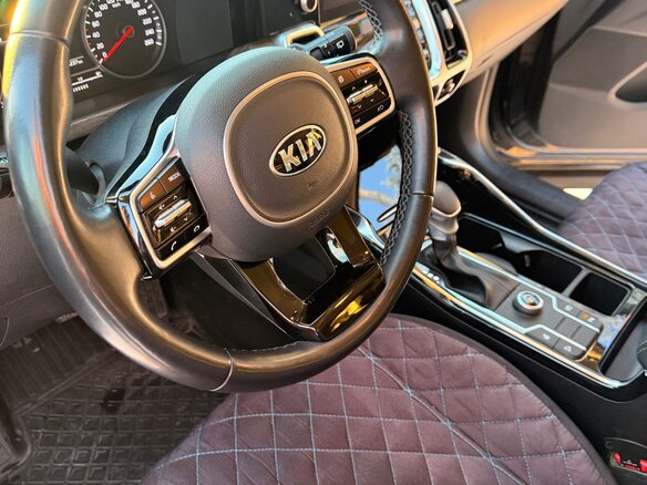 2020 Kia Sorento IV, синий, 3800000 рублей - вид 15