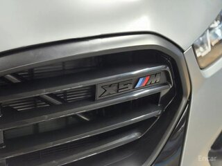 2025 BMW X5 M Competition III (F95) Рестайлинг, серебристый, 18100000 рублей, вид 3