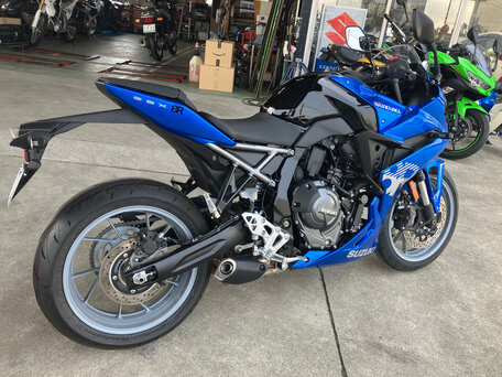 2026 Suzuki GSX-8R, синий, 900000 рублей, вид 4