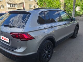 2020 Volkswagen Tiguan II, серый, 2299000 рублей, вид 3